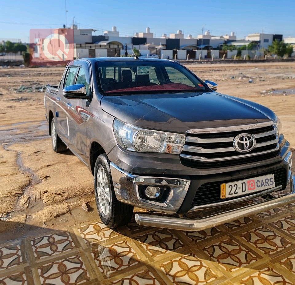 تويوتا هايلوكس